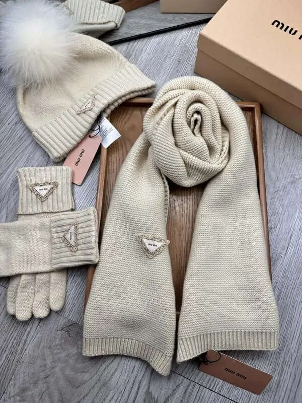 miu miu hat and echapres and glove set s_12555711